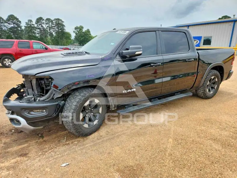 2019 RAM 1500 фото
