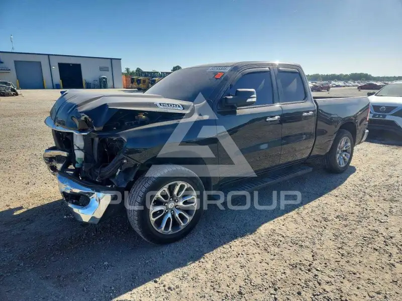 2019 RAM 1500 фото