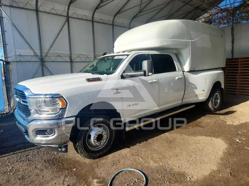 2019 RAM 3500 photo