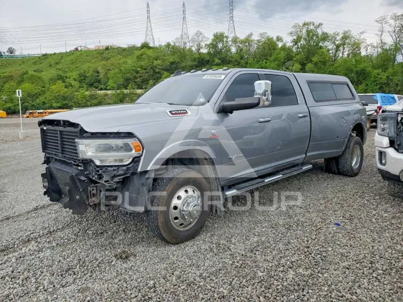 2019 RAM 3500 photo