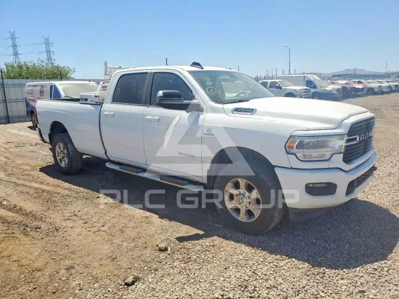2019 RAM 3500 photo