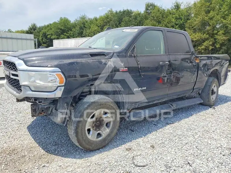 2019 RAM 2500 photo