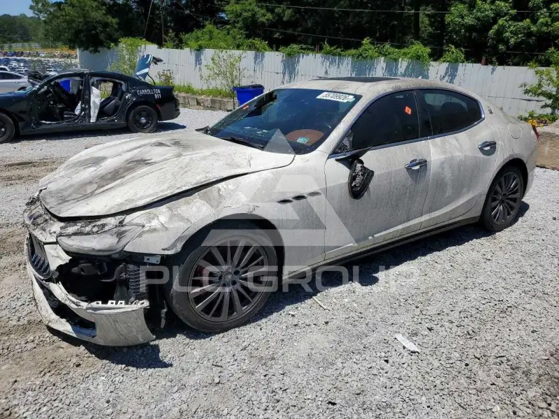 2019 Maserati  фото