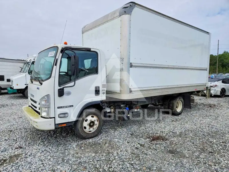 2019 Isuzu NPR фото