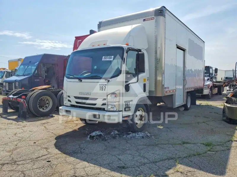 2019 Isuzu NPR photo