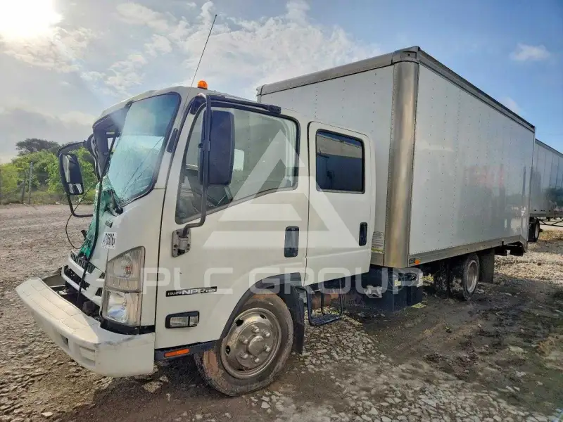 2019 Isuzu NPR фото