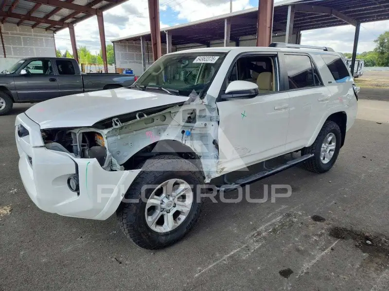 2019 Toyota 4 RUNNER photo