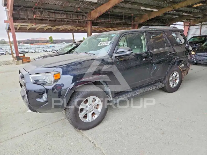 2019 Toyota 4 RUNNER photo