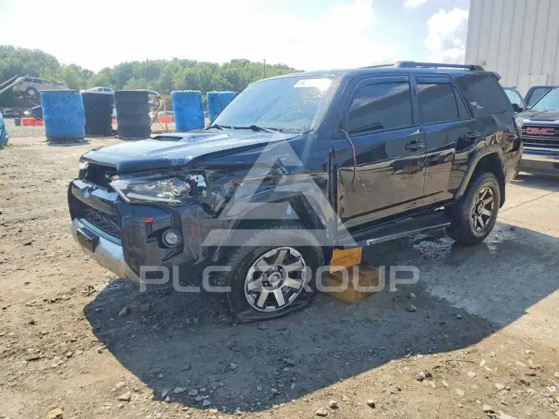 2019 Toyota 4 RUNNER фото