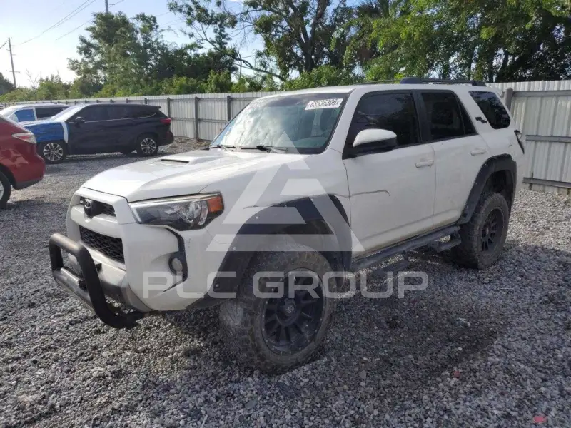 2019 Toyota 4 RUNNER фото