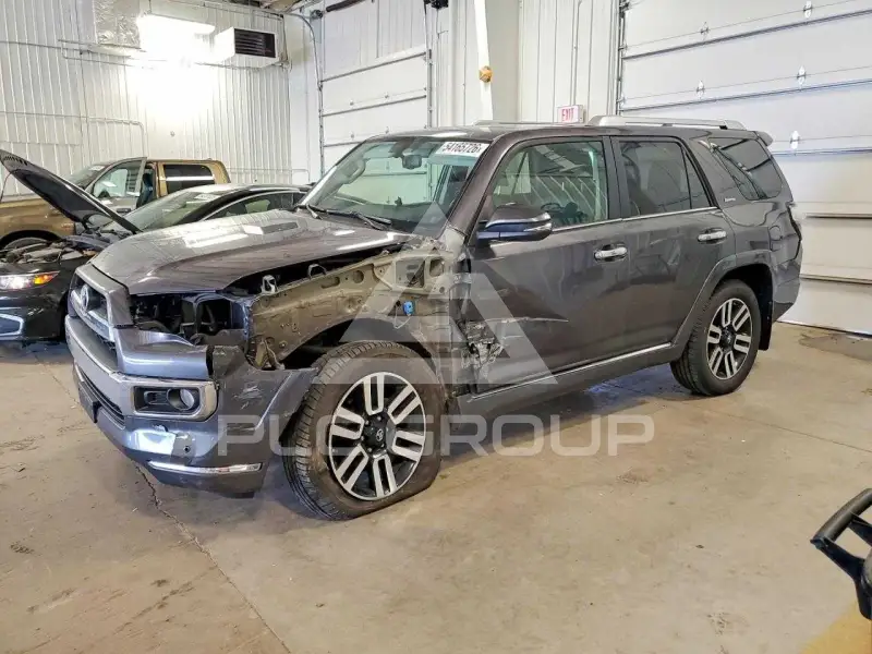 2019 Toyota 4 RUNNER photo