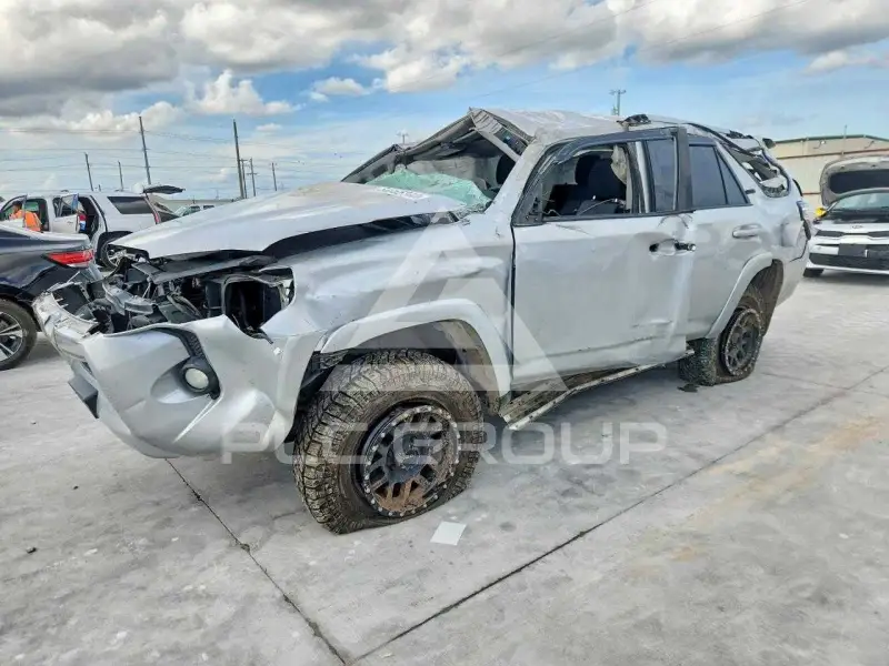 2019 Toyota 4 RUNNER фото