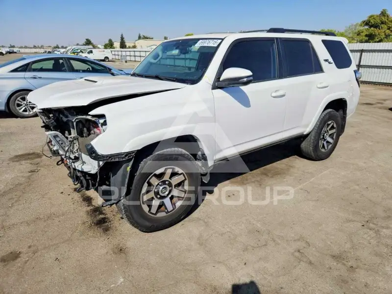 2019 Toyota 4 RUNNER фото