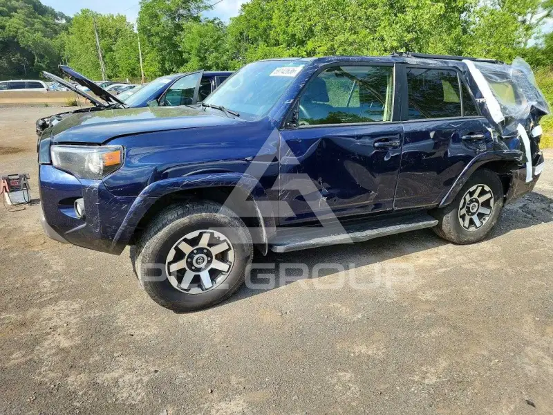 2019 Toyota 4 RUNNER фото