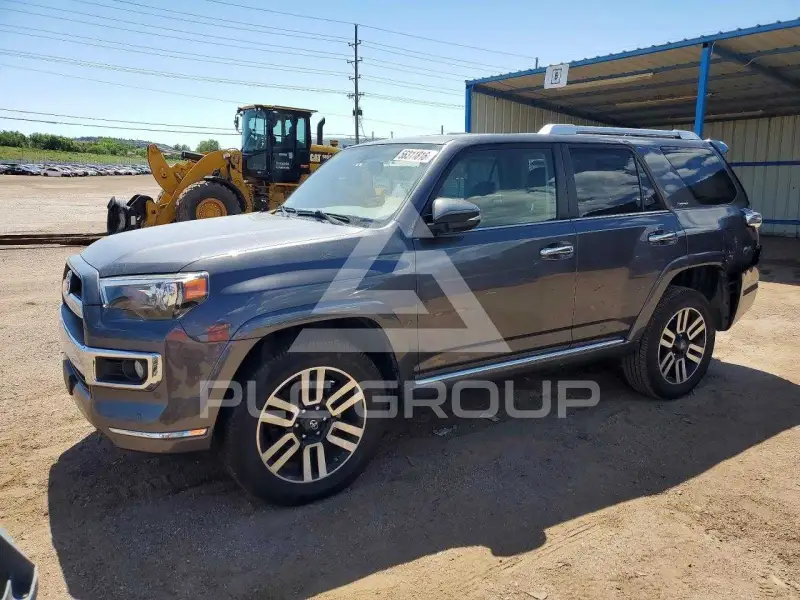 2019 Toyota 4 RUNNER photo