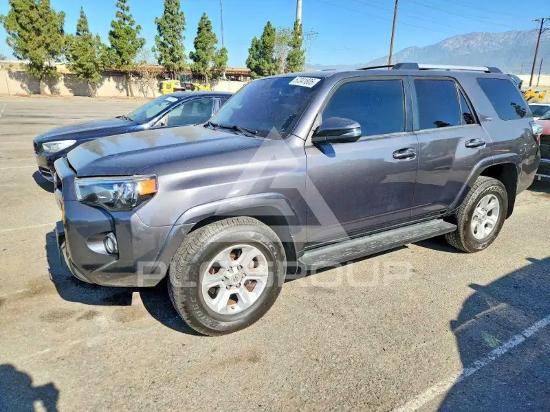 2019 Toyota 4 RUNNER фото
