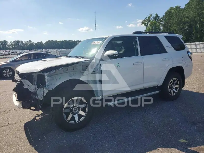 2019 Toyota 4 RUNNER фото