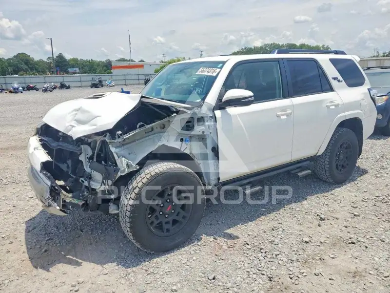 2019 Toyota 4 RUNNER фото