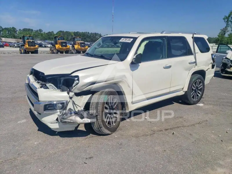 2019 Toyota 4 RUNNER photo