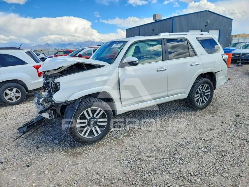 2019 Toyota 4 RUNNER фото