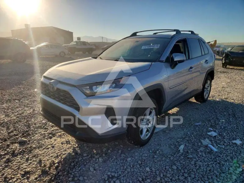 2019 Toyota RAV4 фото