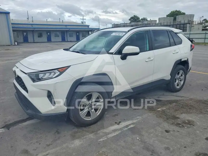 2019 Toyota RAV4 photo
