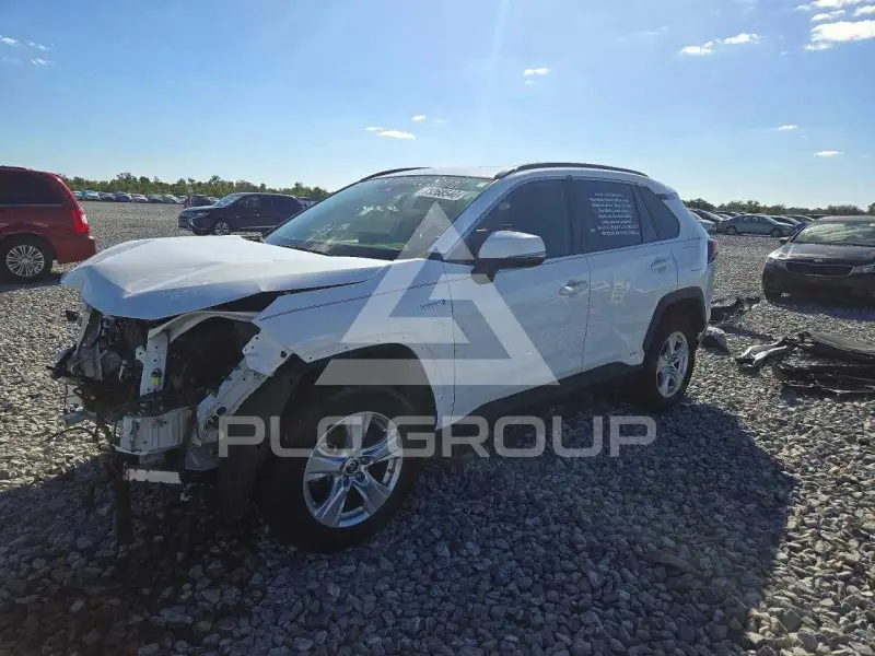 2019 Toyota RAV4 фото