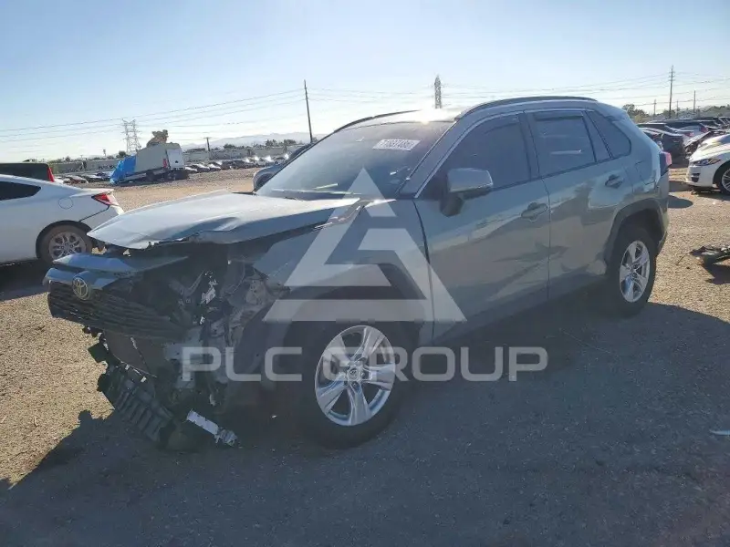 2019 Toyota RAV4 photo