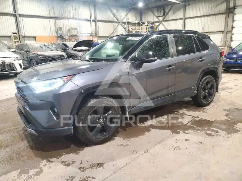 2019 Toyota RAV4 фото