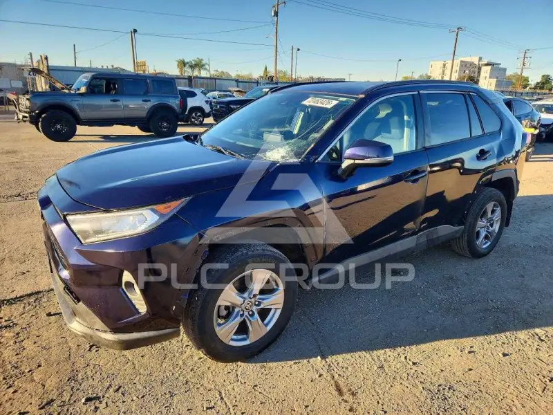 2019 Toyota RAV4 photo