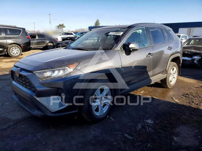 2019 Toyota RAV4 фото