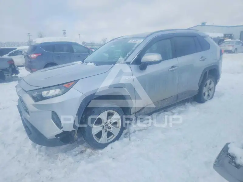 2019 Toyota RAV4 фото