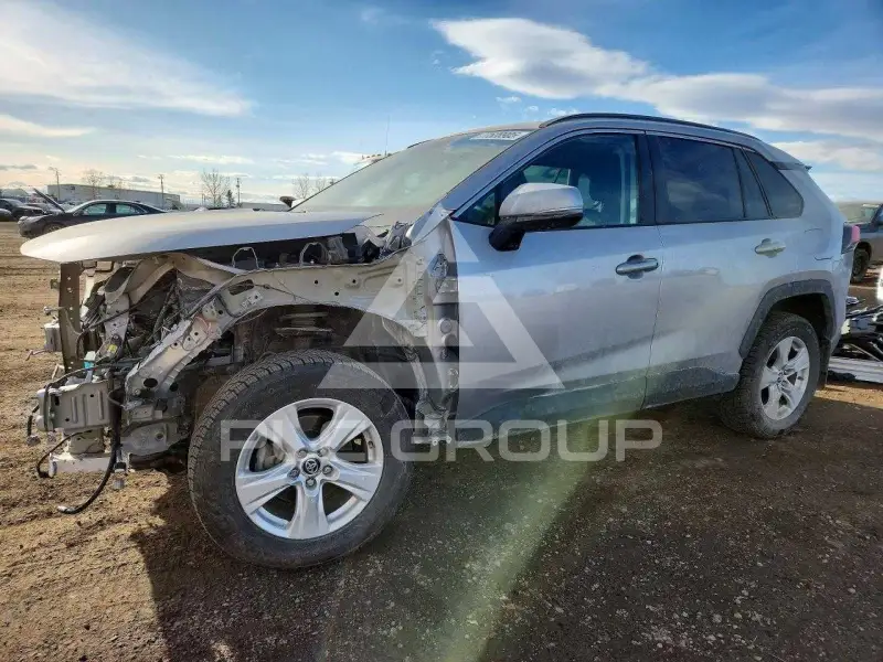 2019 Toyota RAV4 фото