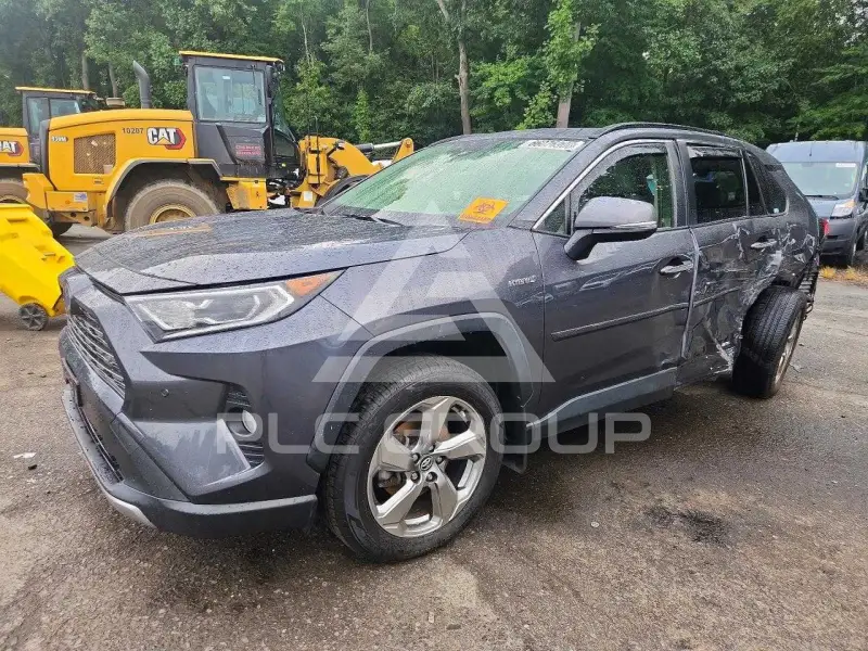 2019 Toyota RAV4 фото