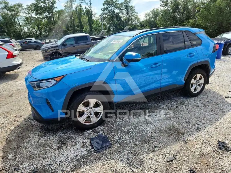 2019 Toyota RAV4 фото