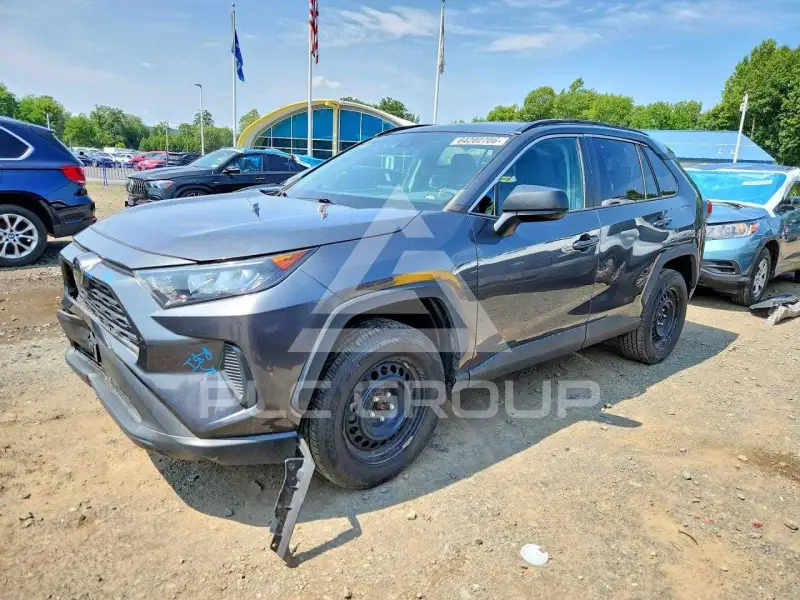 2019 Toyota RAV4 фото