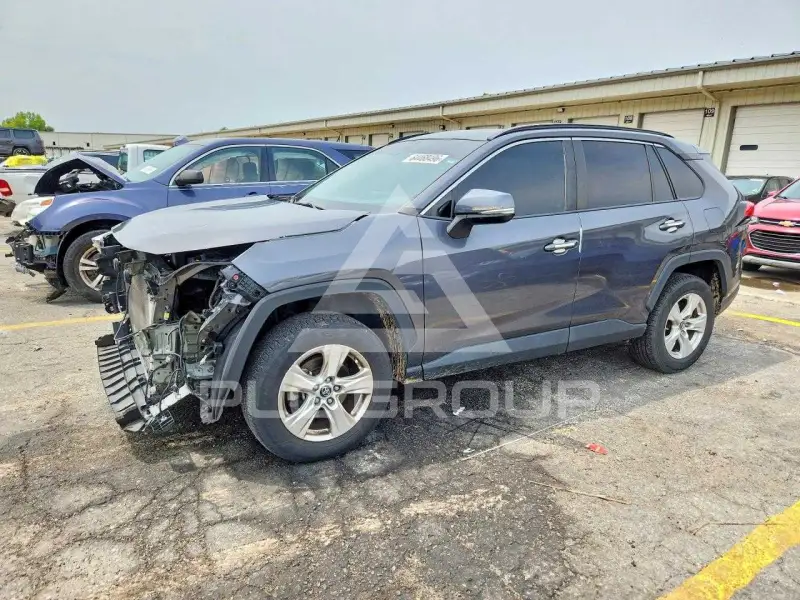 2019 Toyota RAV4 photo