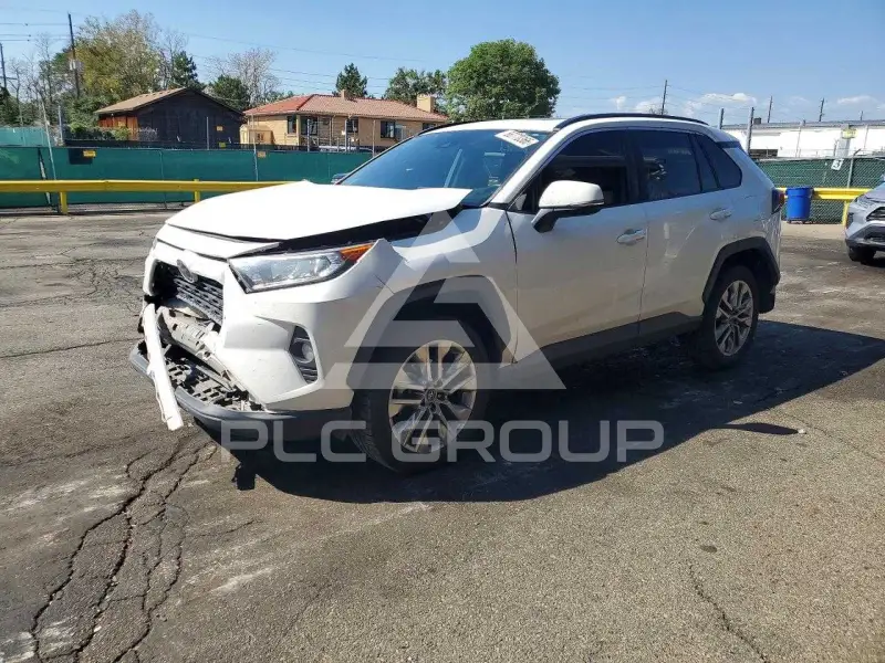 2019 Toyota RAV4 photo