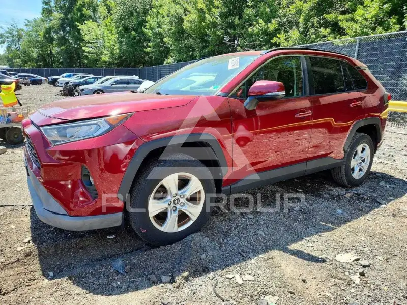 2019 Toyota RAV4 фото