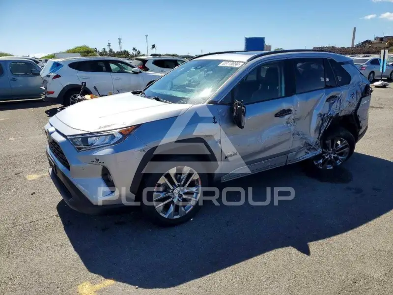 2019 Toyota RAV4 фото