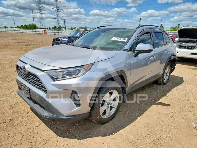 2019 Toyota RAV4 фото