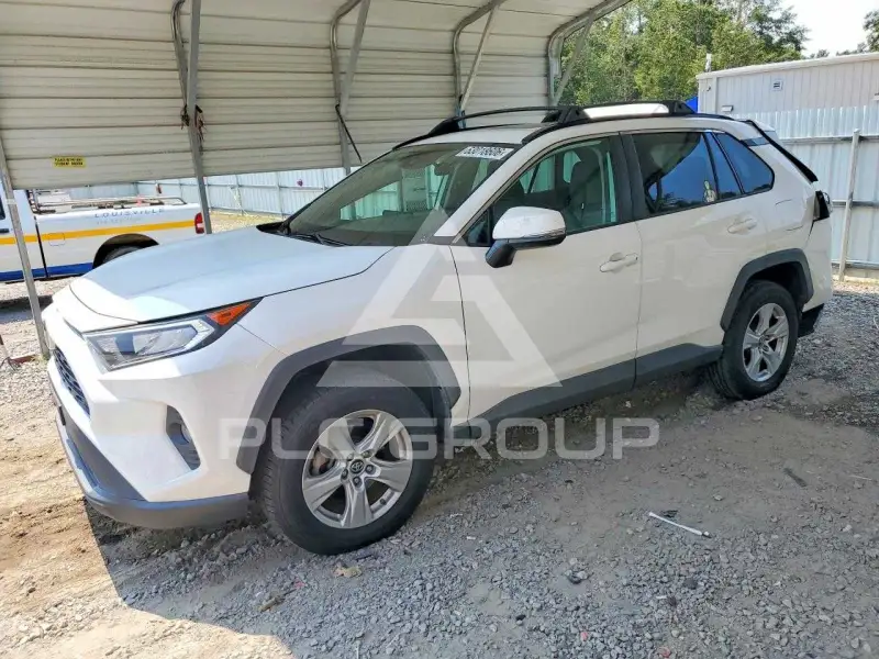 2019 Toyota RAV4 фото