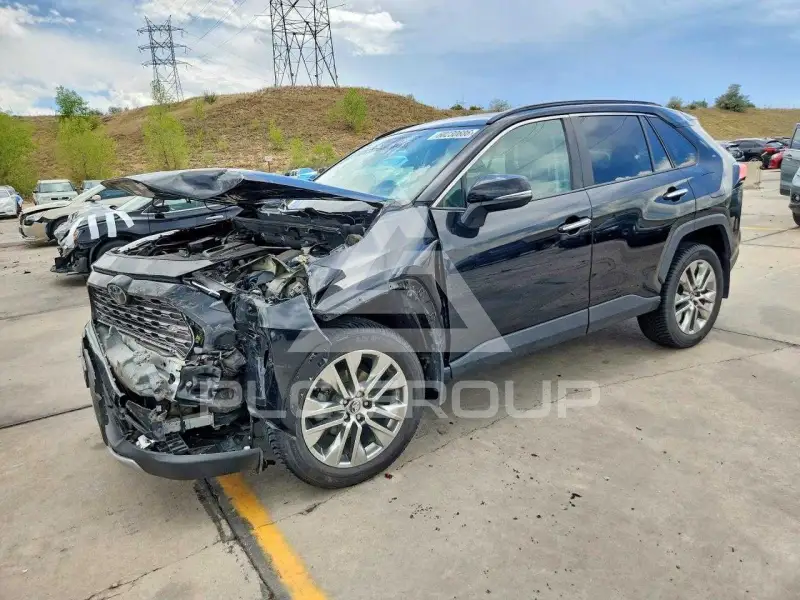 2019 Toyota RAV4 фото