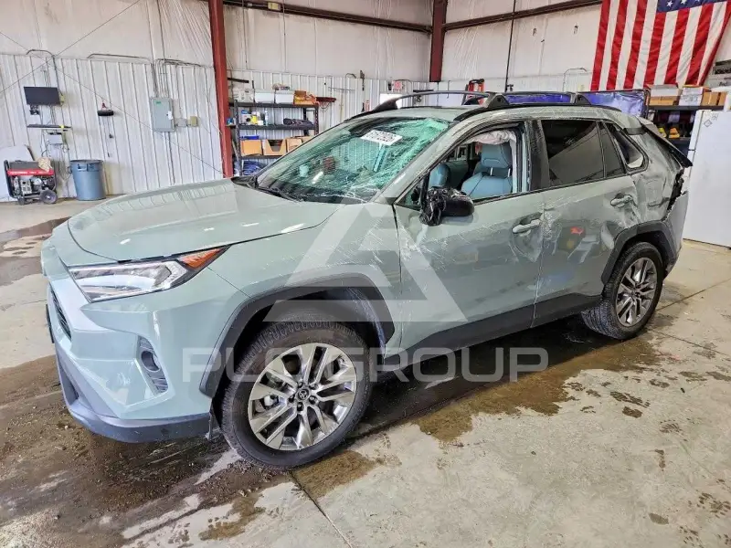 2019 Toyota RAV4 photo