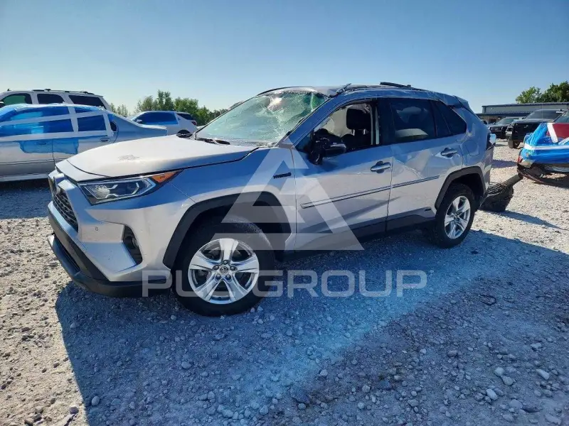 2019 Toyota RAV4 фото