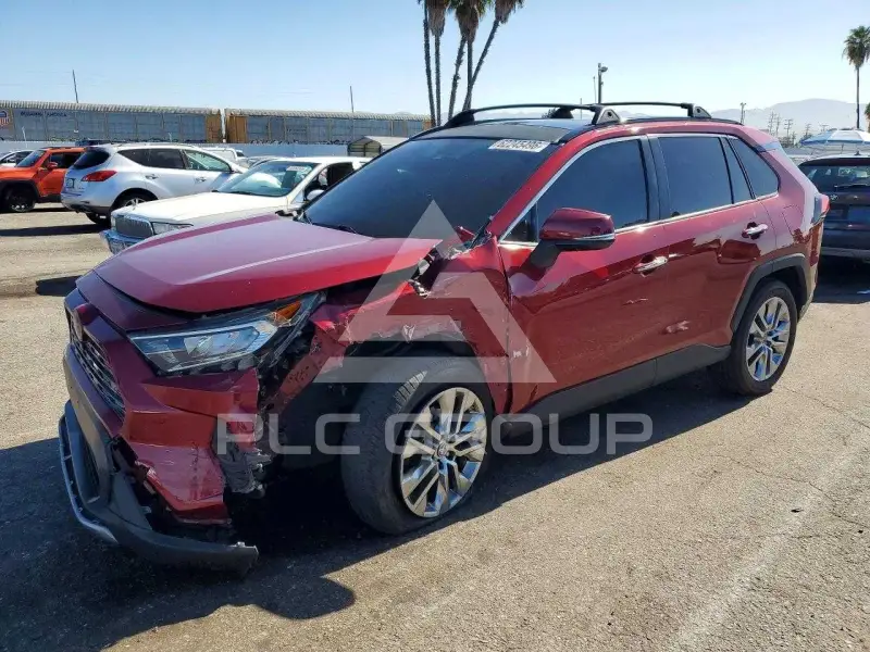 2019 Toyota RAV4 фото