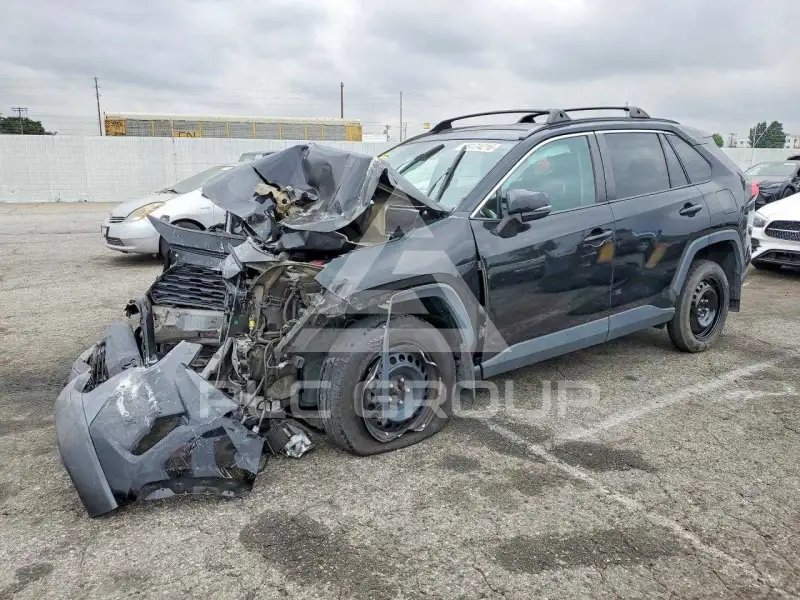 2019 Toyota RAV4 фото