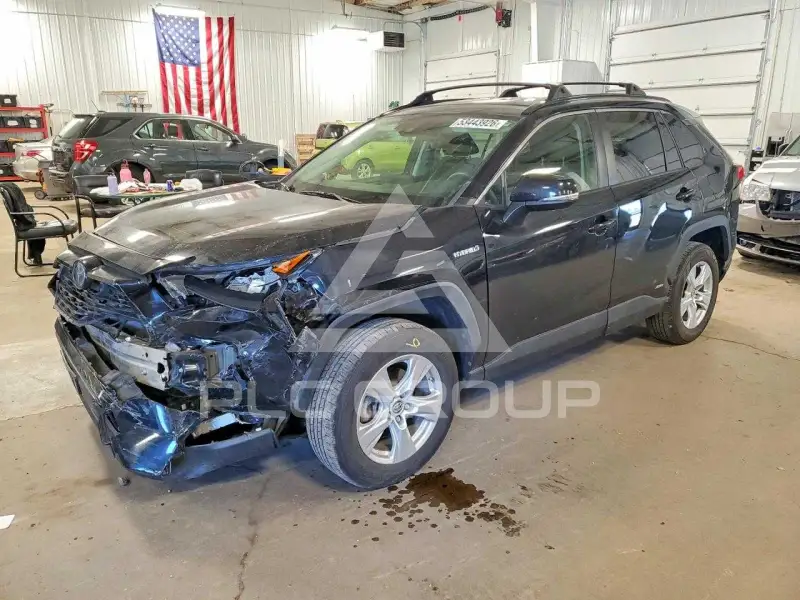 2019 Toyota RAV4 фото