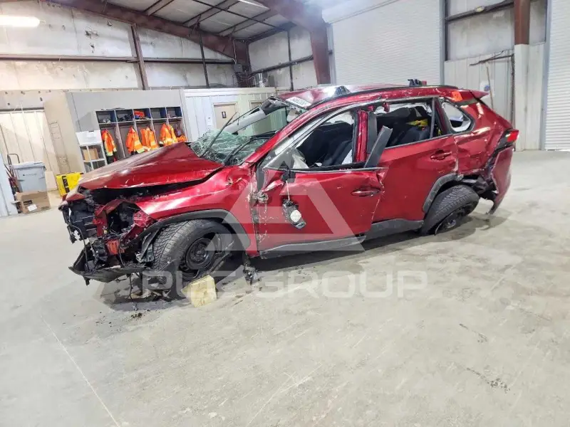 2019 Toyota RAV4 фото