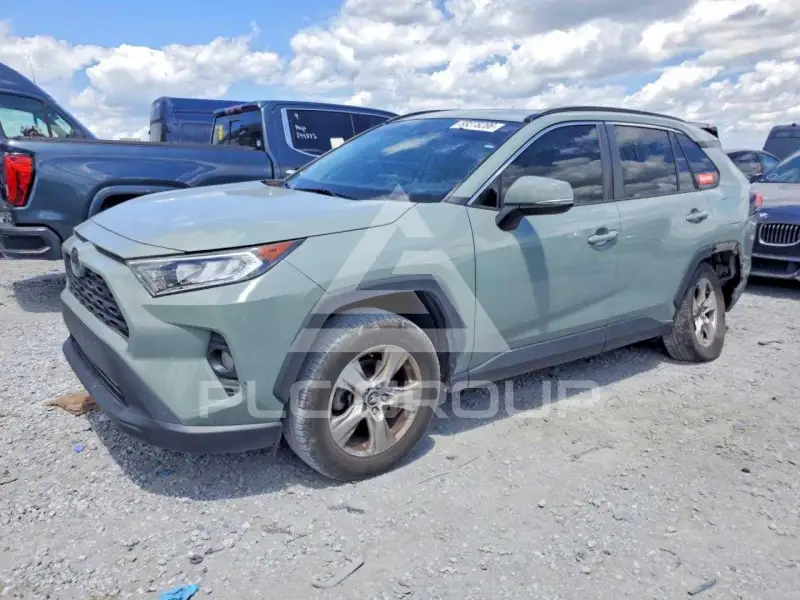 2019 Toyota RAV4 photo